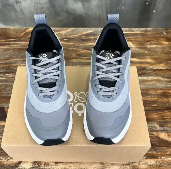 hype Loewe Sneakers