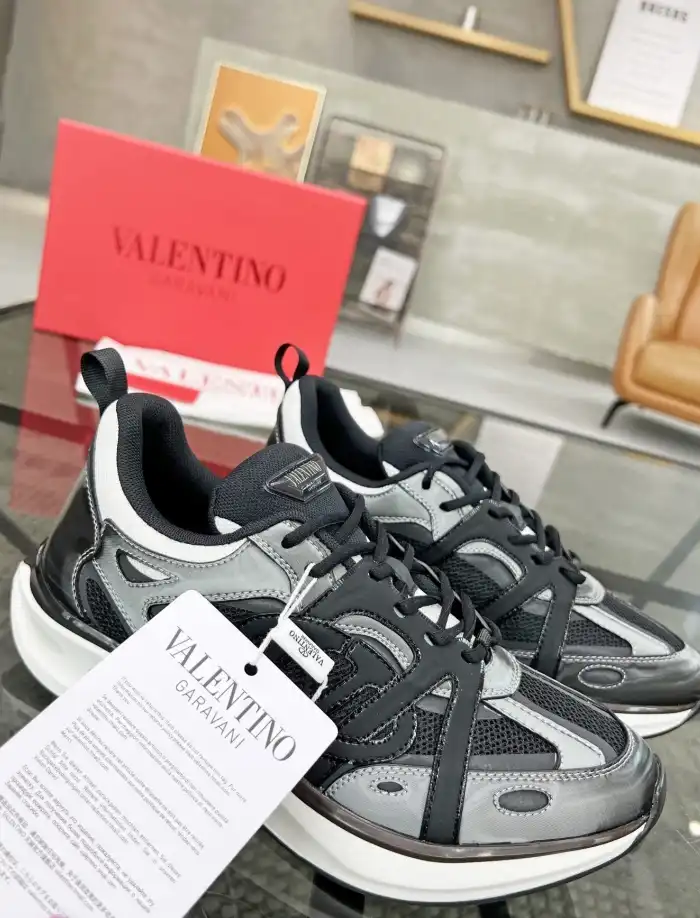 hype Valentino Casual Shoes