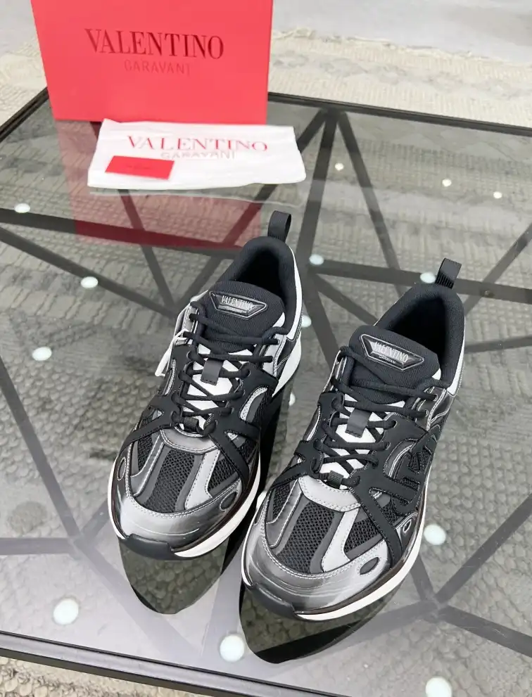 hype Valentino Casual Shoes