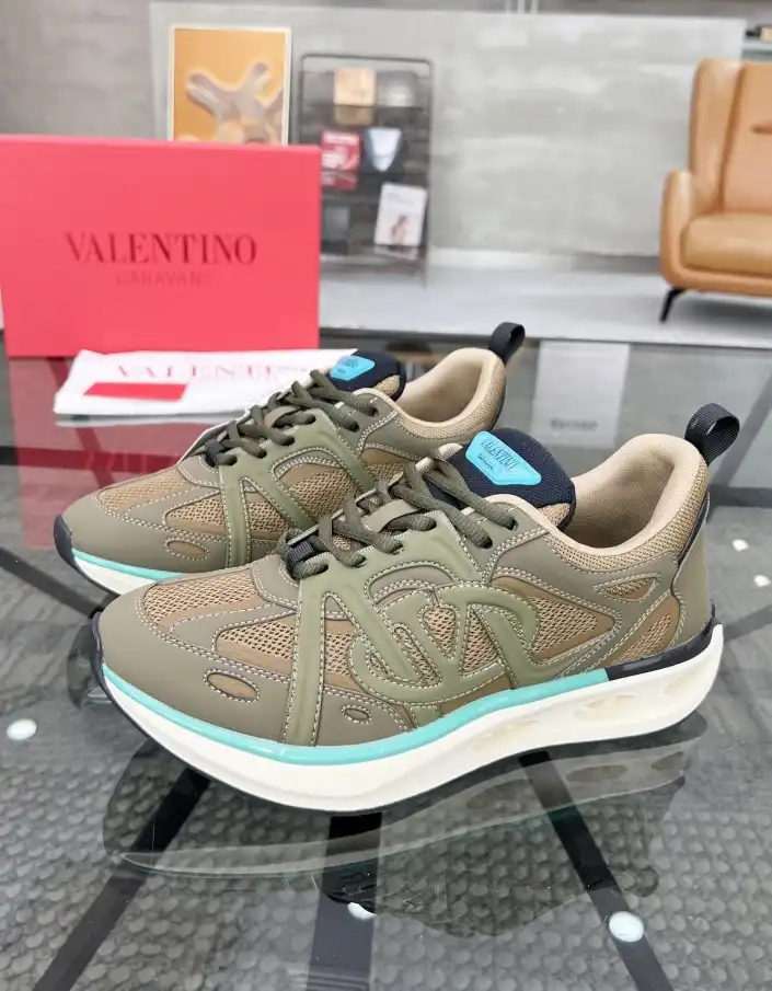 hype Valentino Casual Shoes