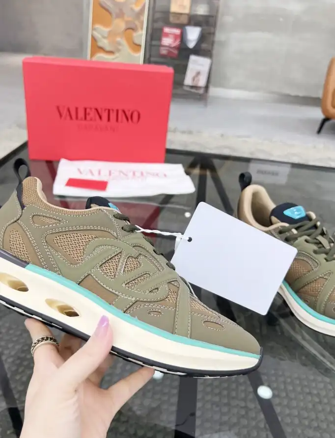 hype Valentino Casual Shoes