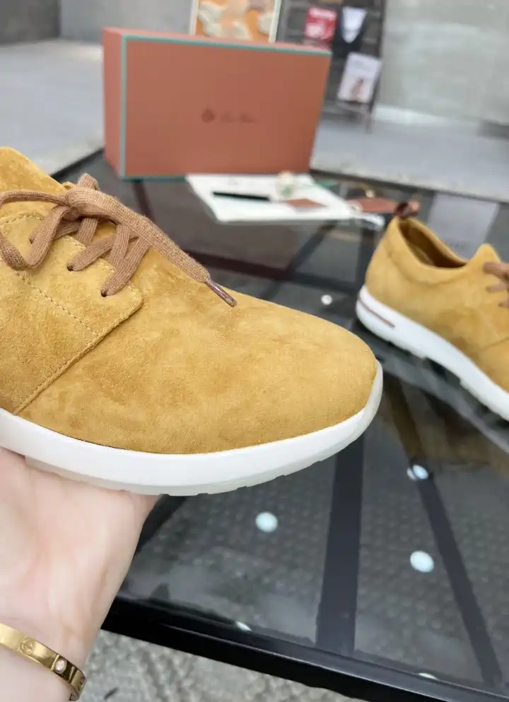 hype LV Sneakers