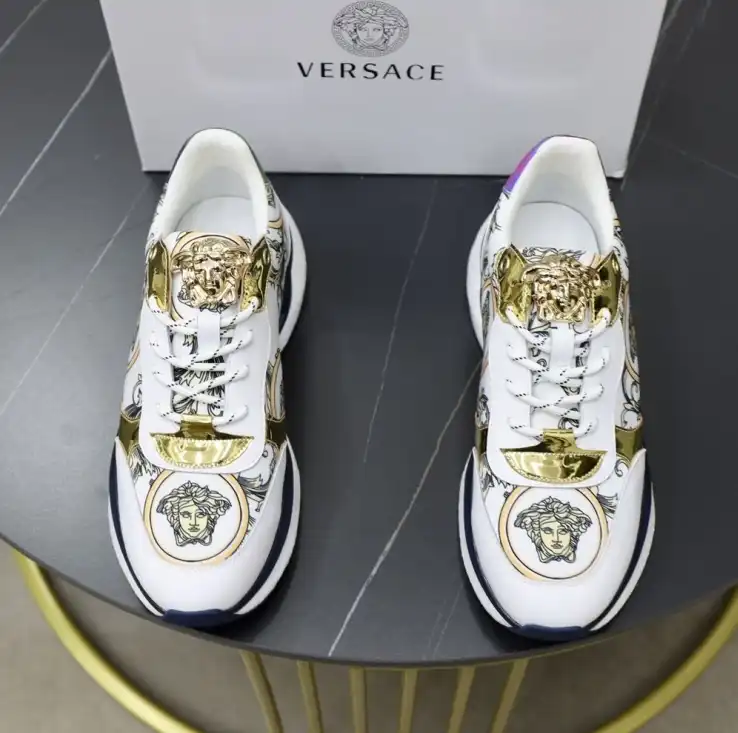 hype Givenchy Sneakers