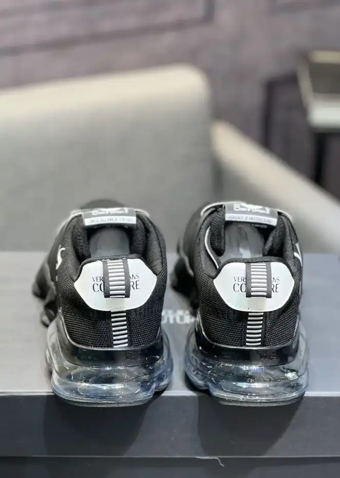 hype Givenchy Sneakers