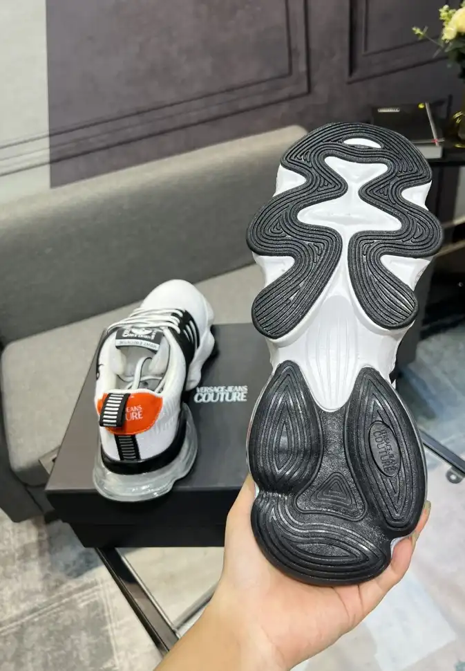 hype Givenchy Sneakers