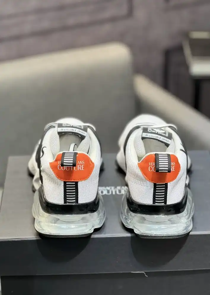 hype Givenchy Sneakers