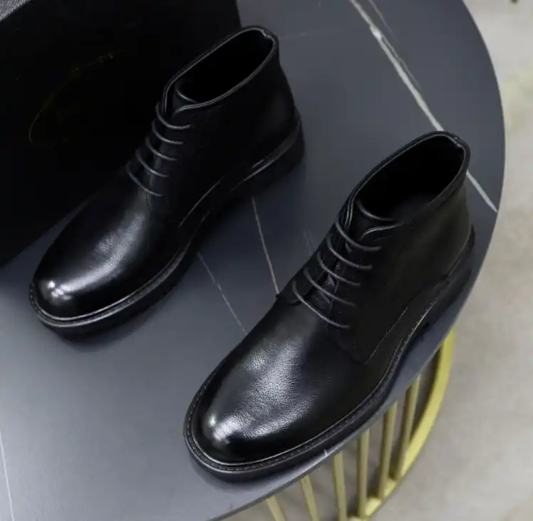 hype Prada Boots