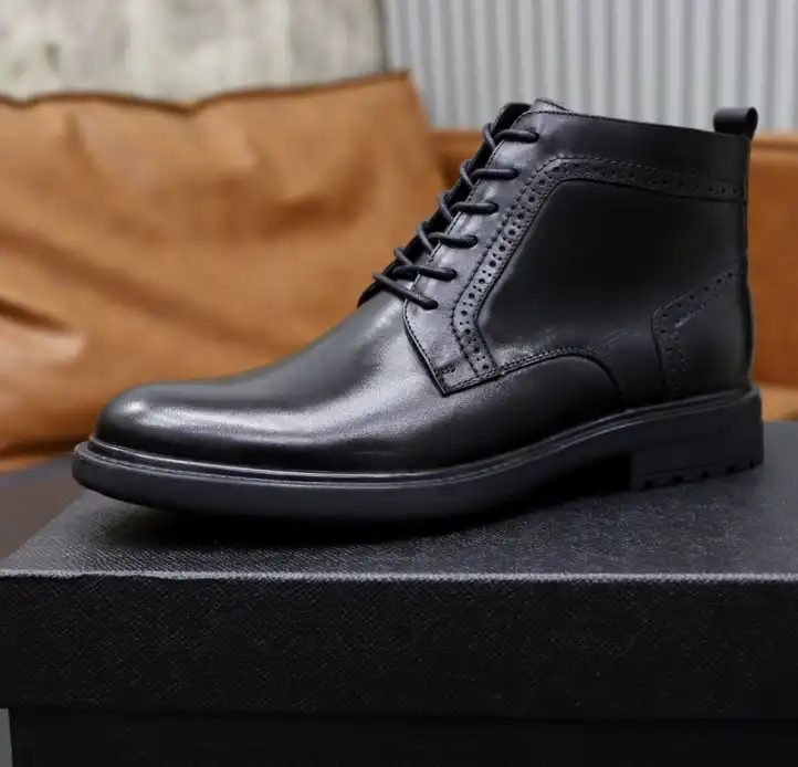 hype Prada Boots