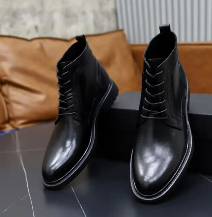 hype Prada Boots