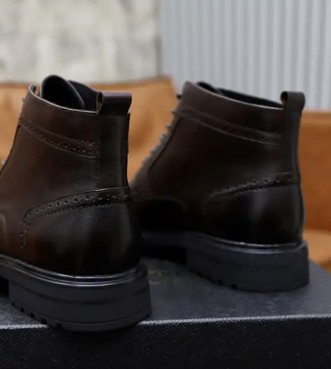 hype Prada Boots