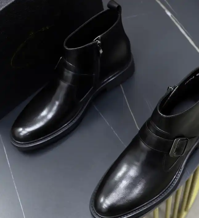 hype Prada Boots