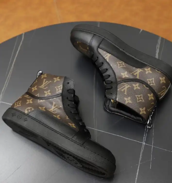 hype LV Sneakers