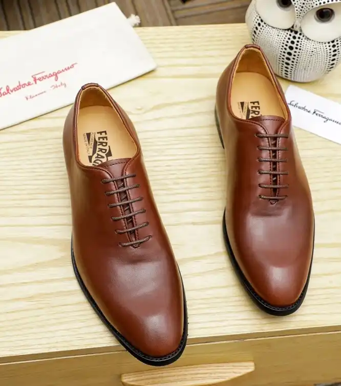 hype Ferragamo Leather Shoes