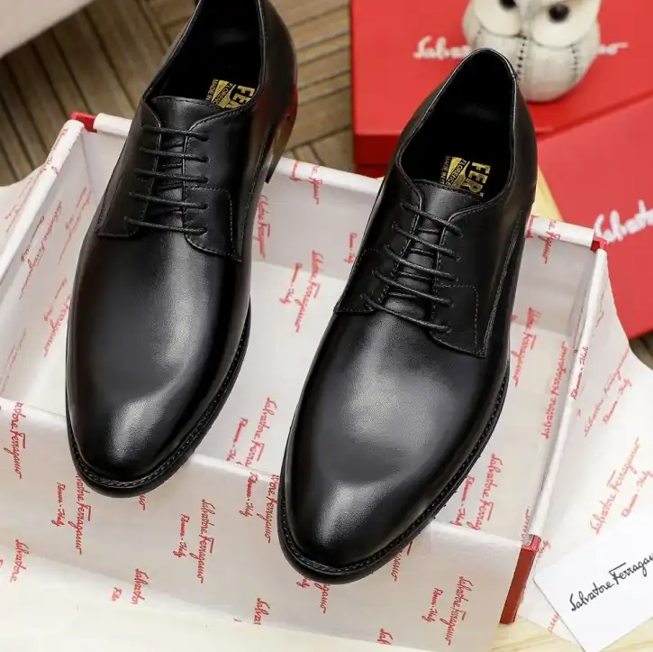 hype Ferragamo Leather Shoes