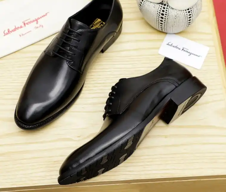 hype Ferragamo Leather Shoes