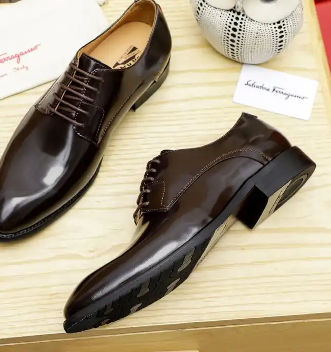 hype Ferragamo Leather Shoes