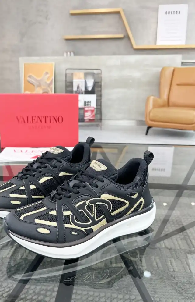 hype Valentino Casual Shoes