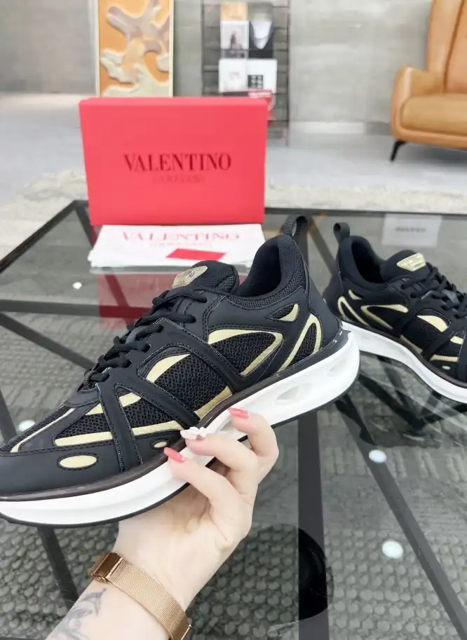 hype Valentino Casual Shoes