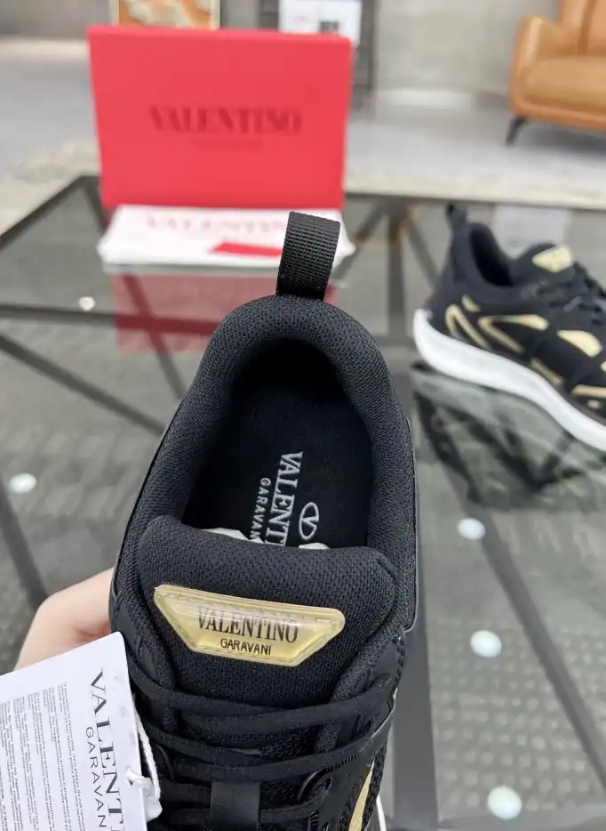 hype Valentino Casual Shoes