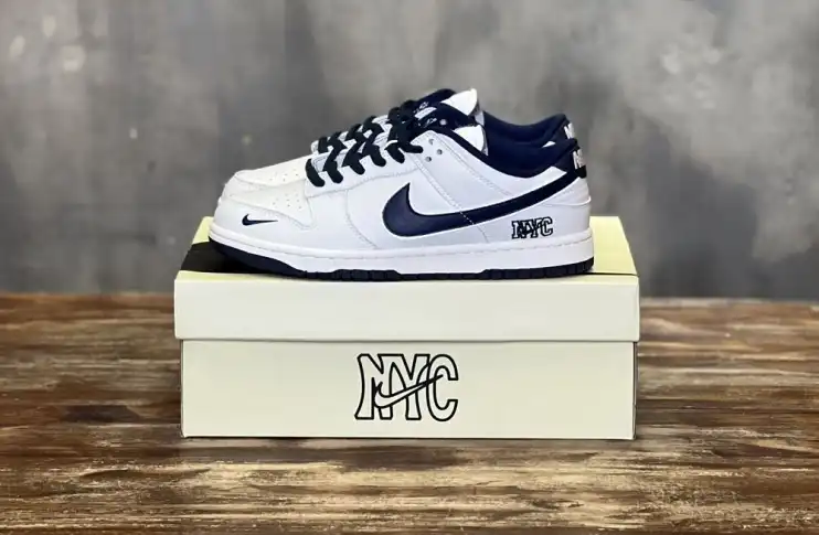 hype Nike Sneakers