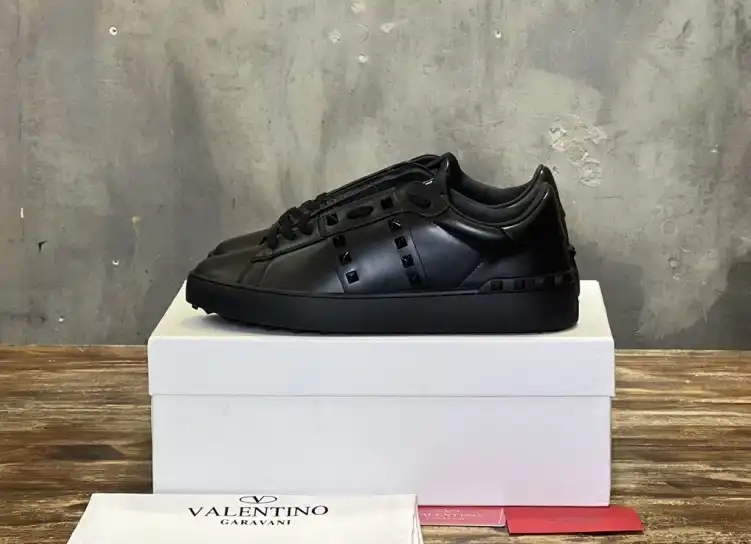 hype Valentino Casual Shoes