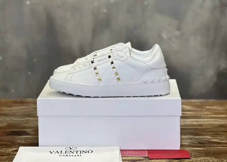 hype Valentino Casual Shoes