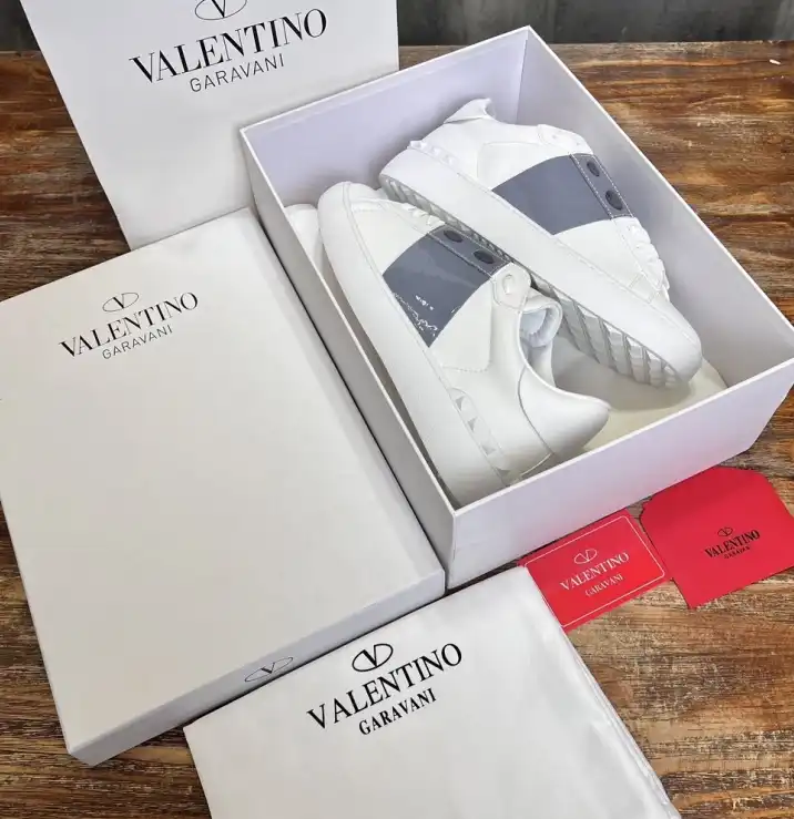 hype Valentino Casual Shoes