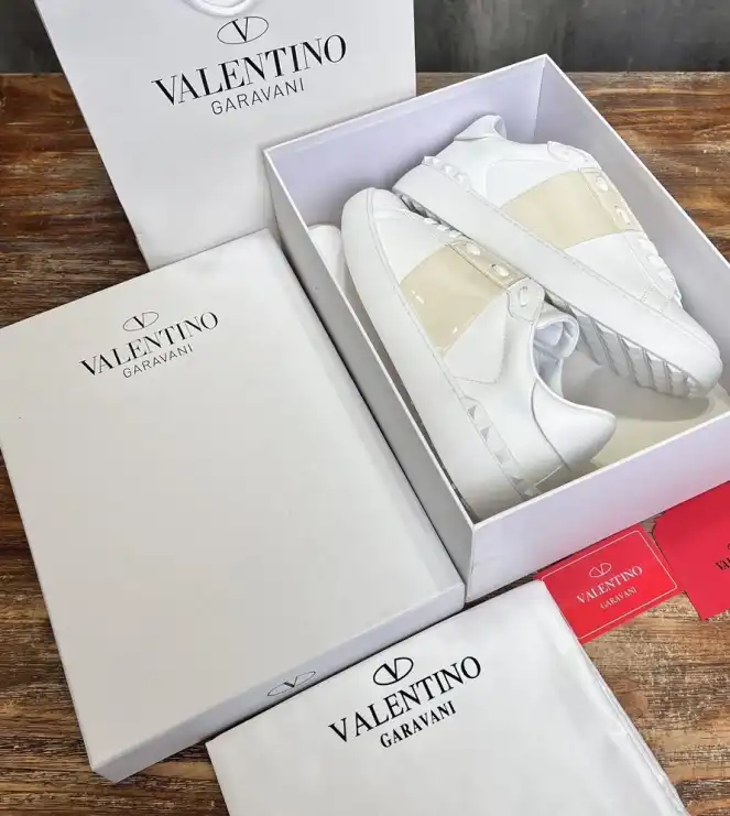 hype Valentino Casual Shoes