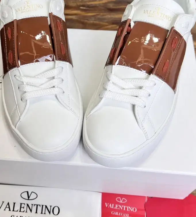 hype Valentino Casual Shoes