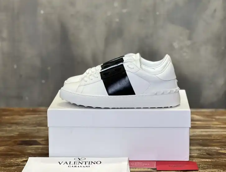 hype Valentino Casual Shoes