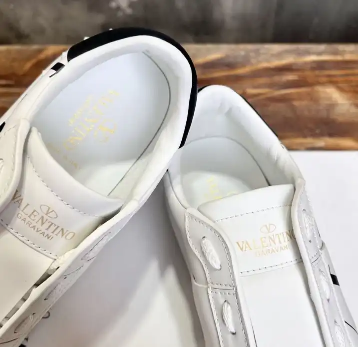 hype Valentino Casual Shoes