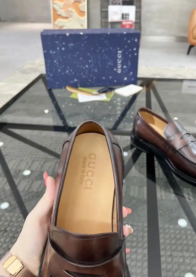 hype Gucci Leather Shoes