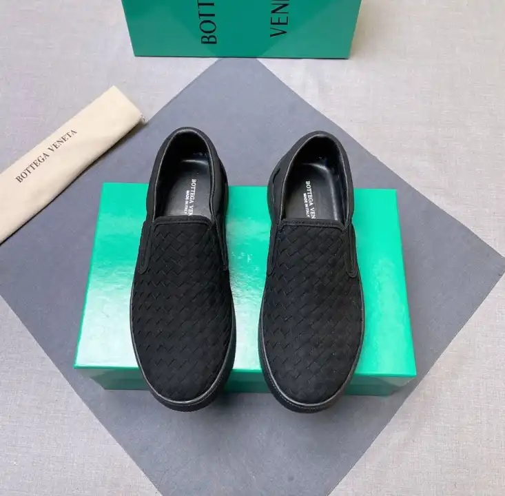 hype Bottega Veneta Slippers