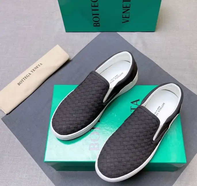 hype Bottega Veneta Slippers