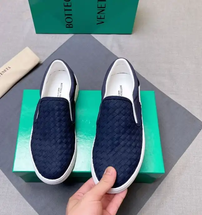 hype Bottega Veneta Slippers