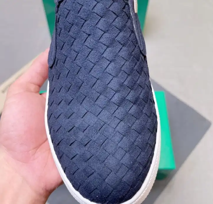 hype Bottega Veneta Slippers