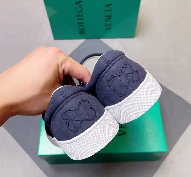 hype Bottega Veneta Slippers