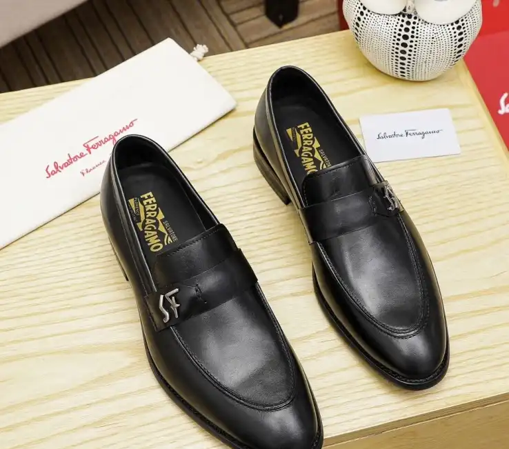 hype Ferragamo Leather Shoes