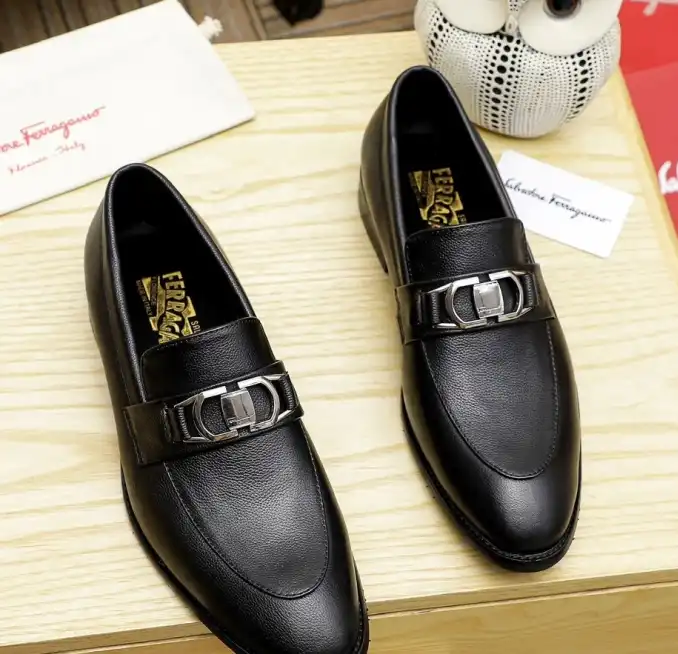 hype Ferragamo Leather Shoes