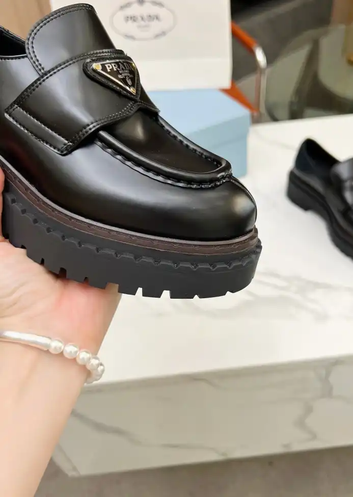 hype Prada Leather Shoes