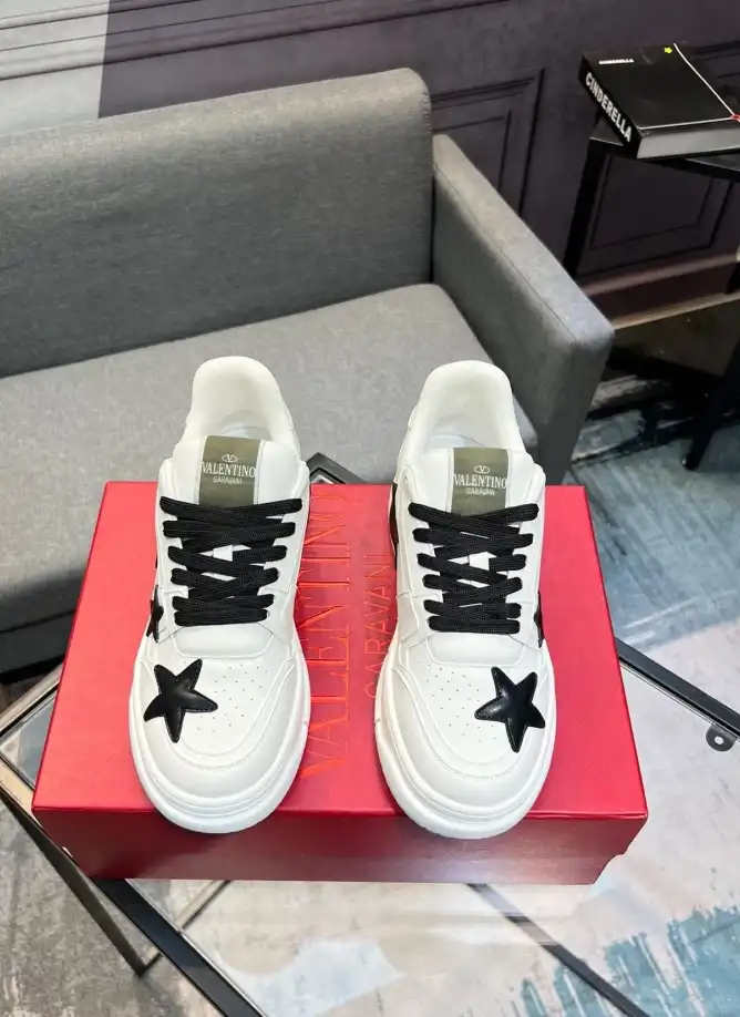 hype Valentino Casual Shoes