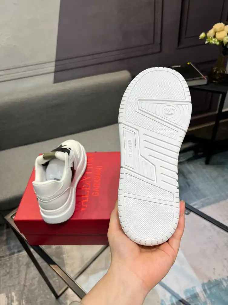 hype Valentino Casual Shoes