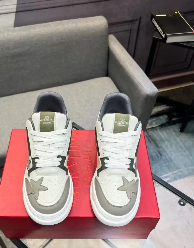 hype Valentino Casual Shoes