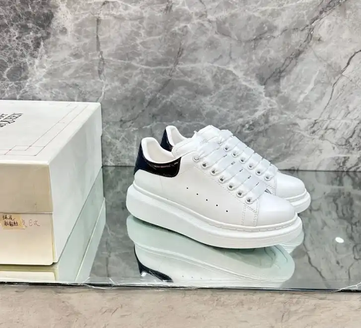 hype Moncler Sneakers