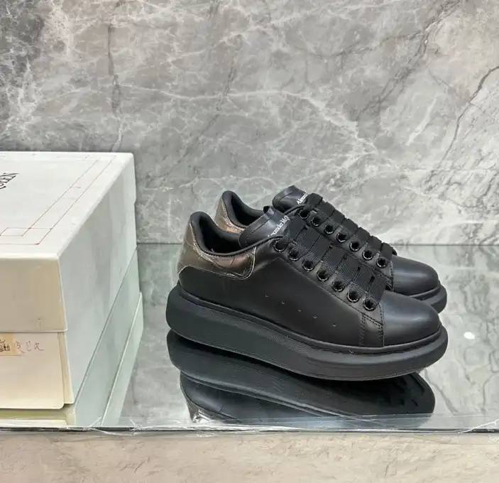 hype Moncler Sneakers