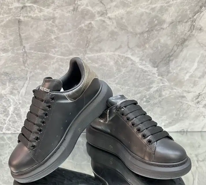 hype Moncler Sneakers