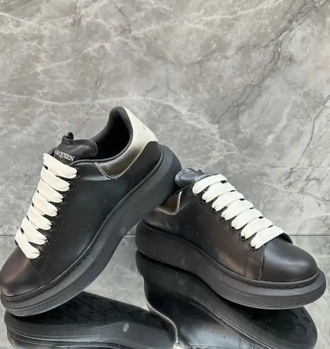 hype Moncler Sneakers