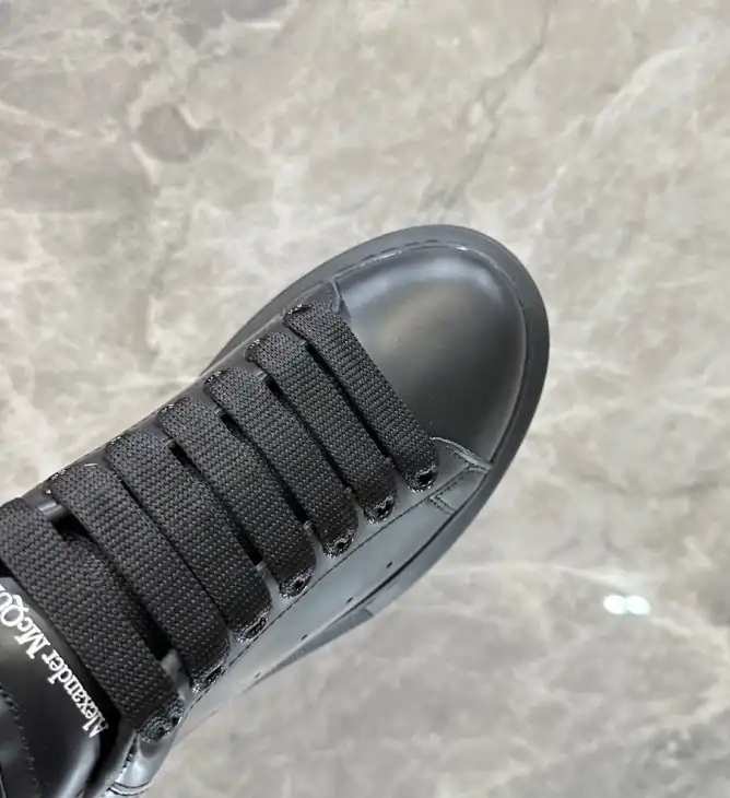 hype Moncler Sneakers