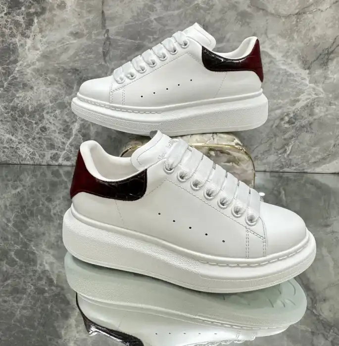 hype Moncler Sneakers