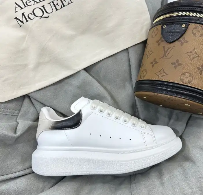 hype Moncler Sneakers